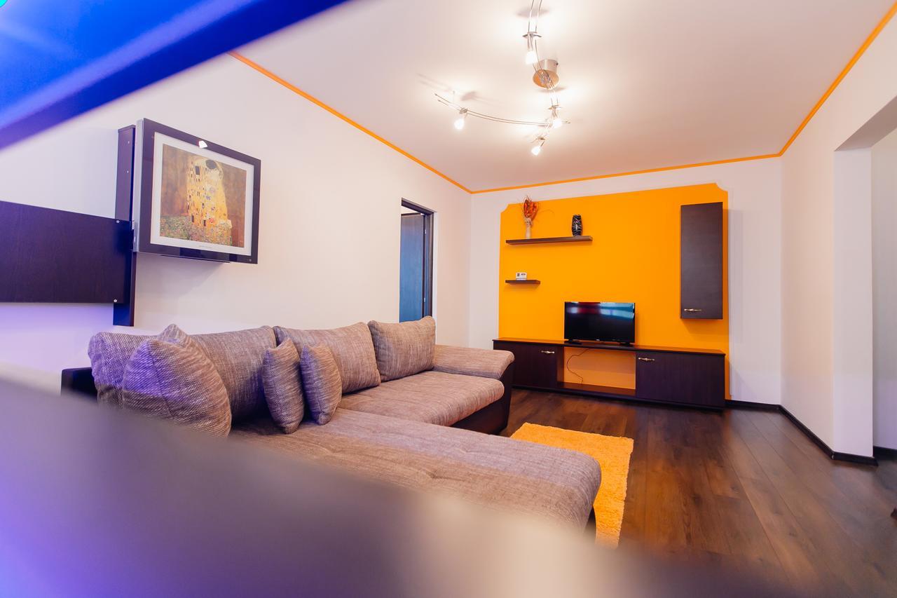Apartament Horatio Galaţi エクステリア 写真